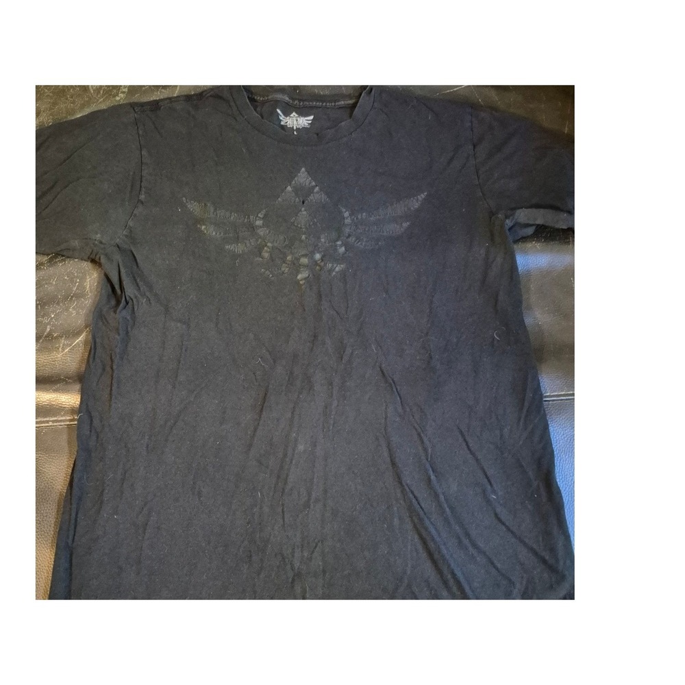 Nintendo Legend of Zelda Triforce Wingcrest Graphic T-Shirt Black Large